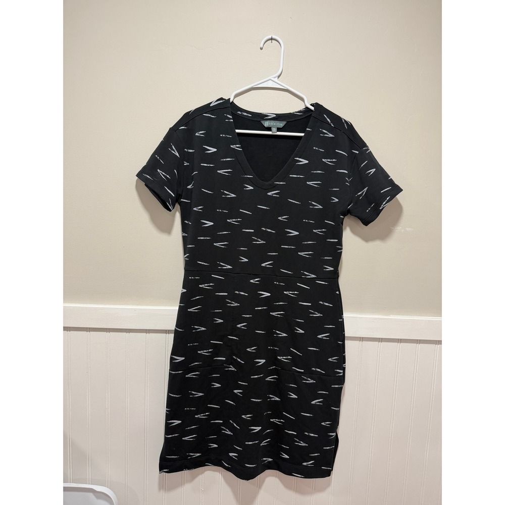 Title Nine Short Sleeve Mini Dress V-Neck Black Casual Outdoor Women Size Small